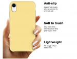 Hoesje geschikt voor iPhone XR Hoesje - Siliconen Backcover - Geel