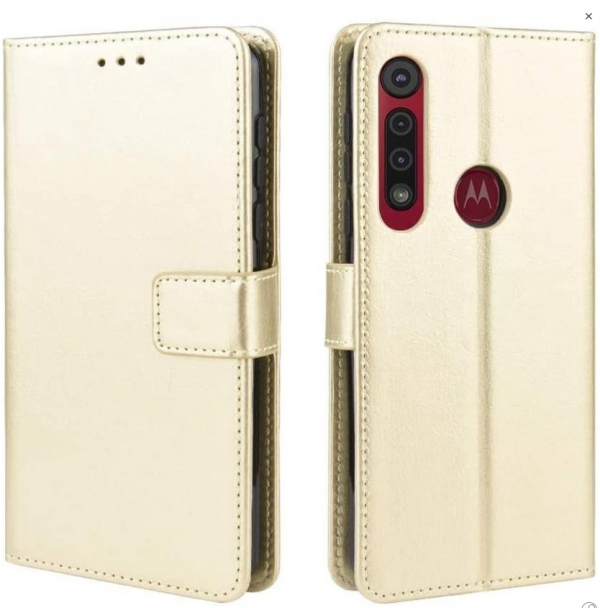 Hoesje geschikt voor Motorola One Macro hoesje book case goud