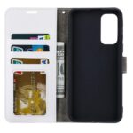 Boekhoesje en 2x Screenprotector geschikt voor iPhone 13 - Wit