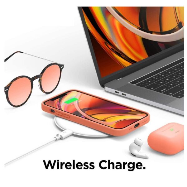 Hoesje geschikt voor Apple iPhone 12 - Anti Scratch - Silicone case - Kunststof - Soft cover - Oranje