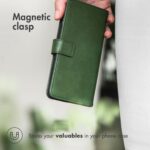 Hoesje geschikt voor Samsung Galaxy S22+ - Boekhoesje - Groen - Portemonneehoesje