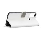 Hoesje geschikt voor Motorola Moto E32 - Boekhoesje met kaartvakken - Rood